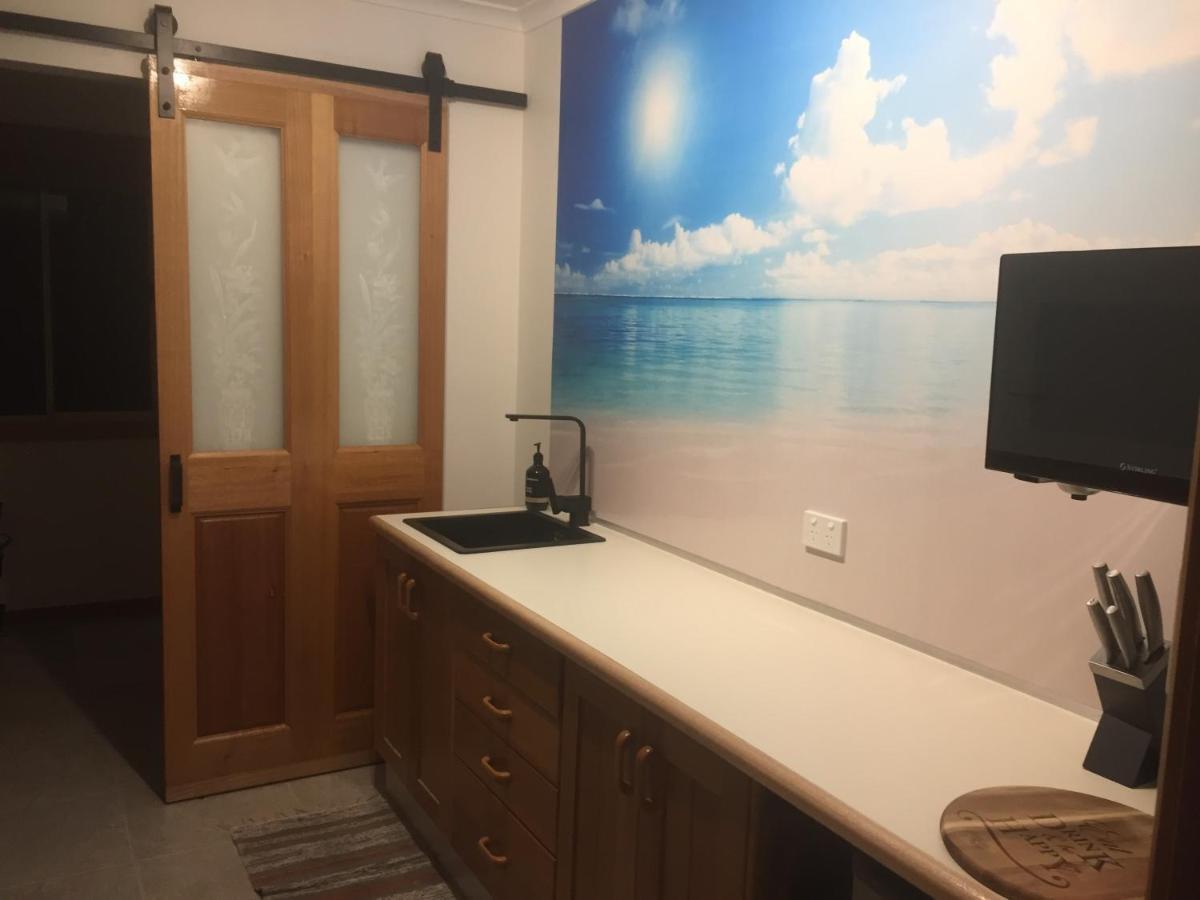 Bicheno Bell Apartment Екстериор снимка